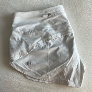Speed Up High-Rise lined 2.5” shorts from Lululemon